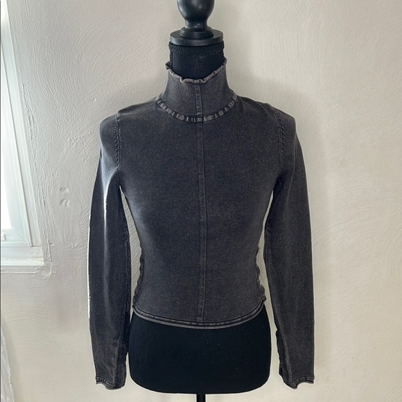 Zara Turtleneck Acid Wash Longsleeve Top Size S - Picture 1 of 7